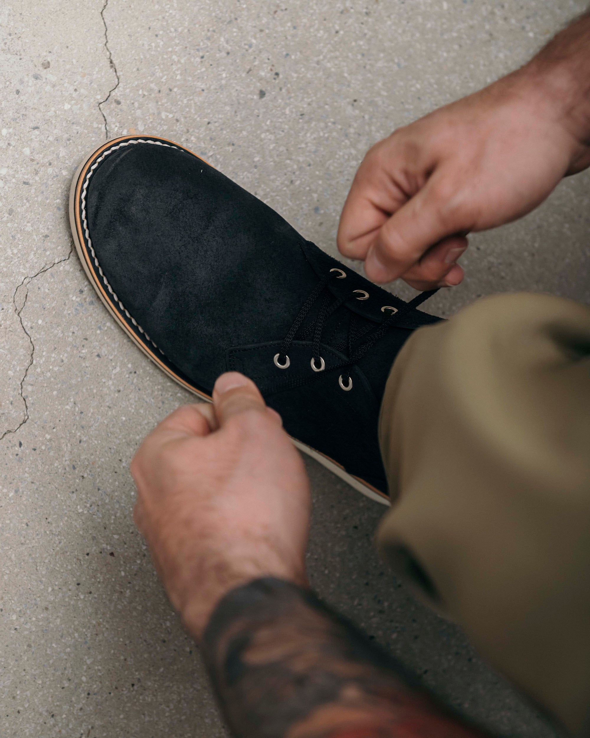 MAHOUT(マハウト)INK BLK/ROUGHOUT