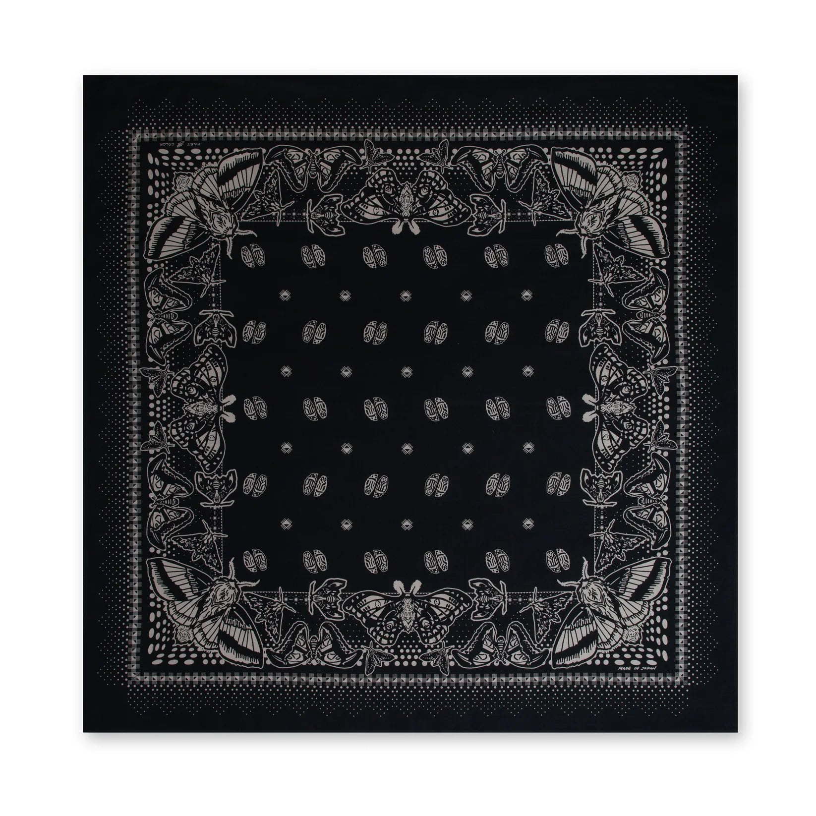 “Nighthings” (90x90) -One ear brand-