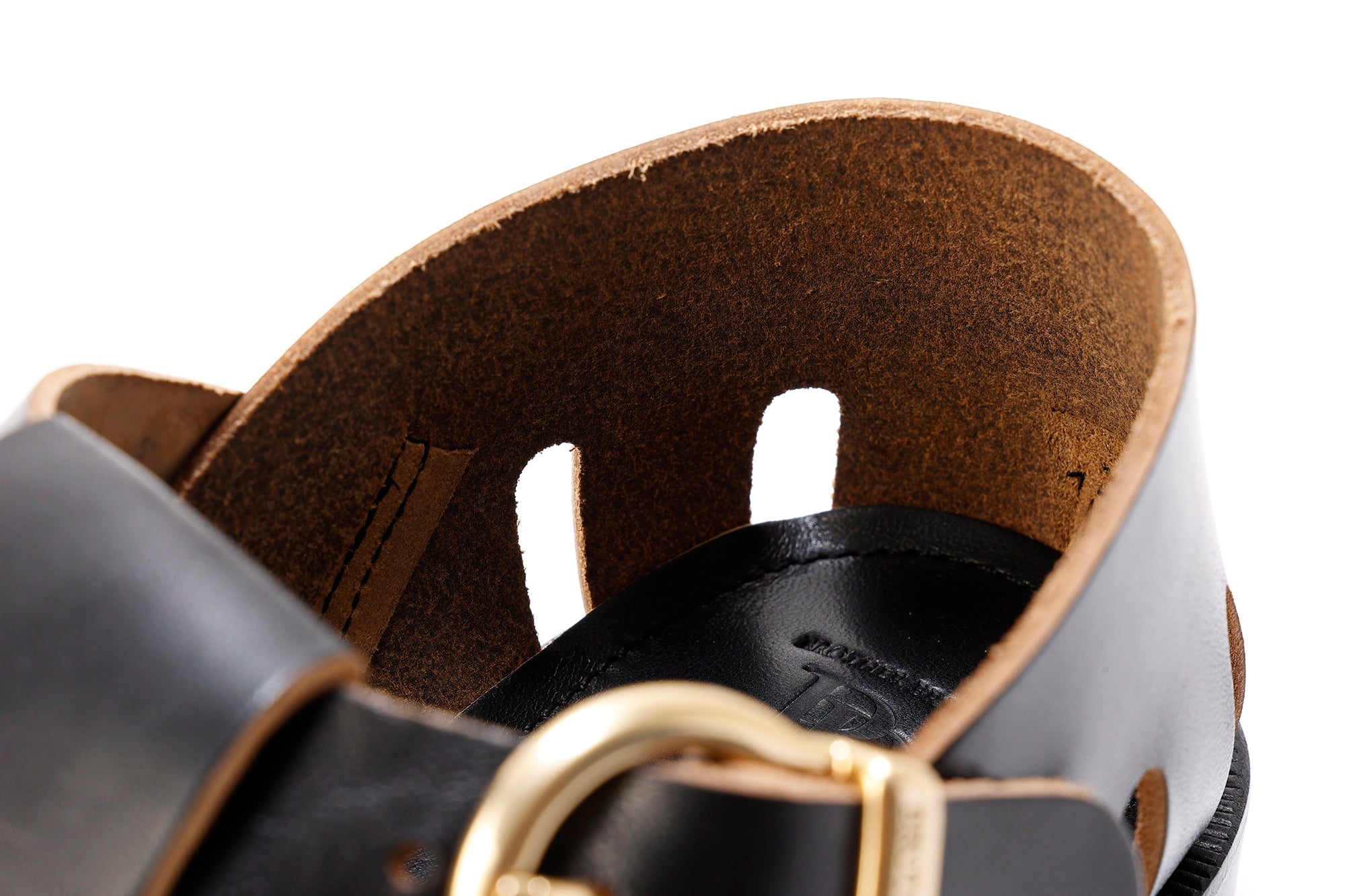 海明威黑/马屁股