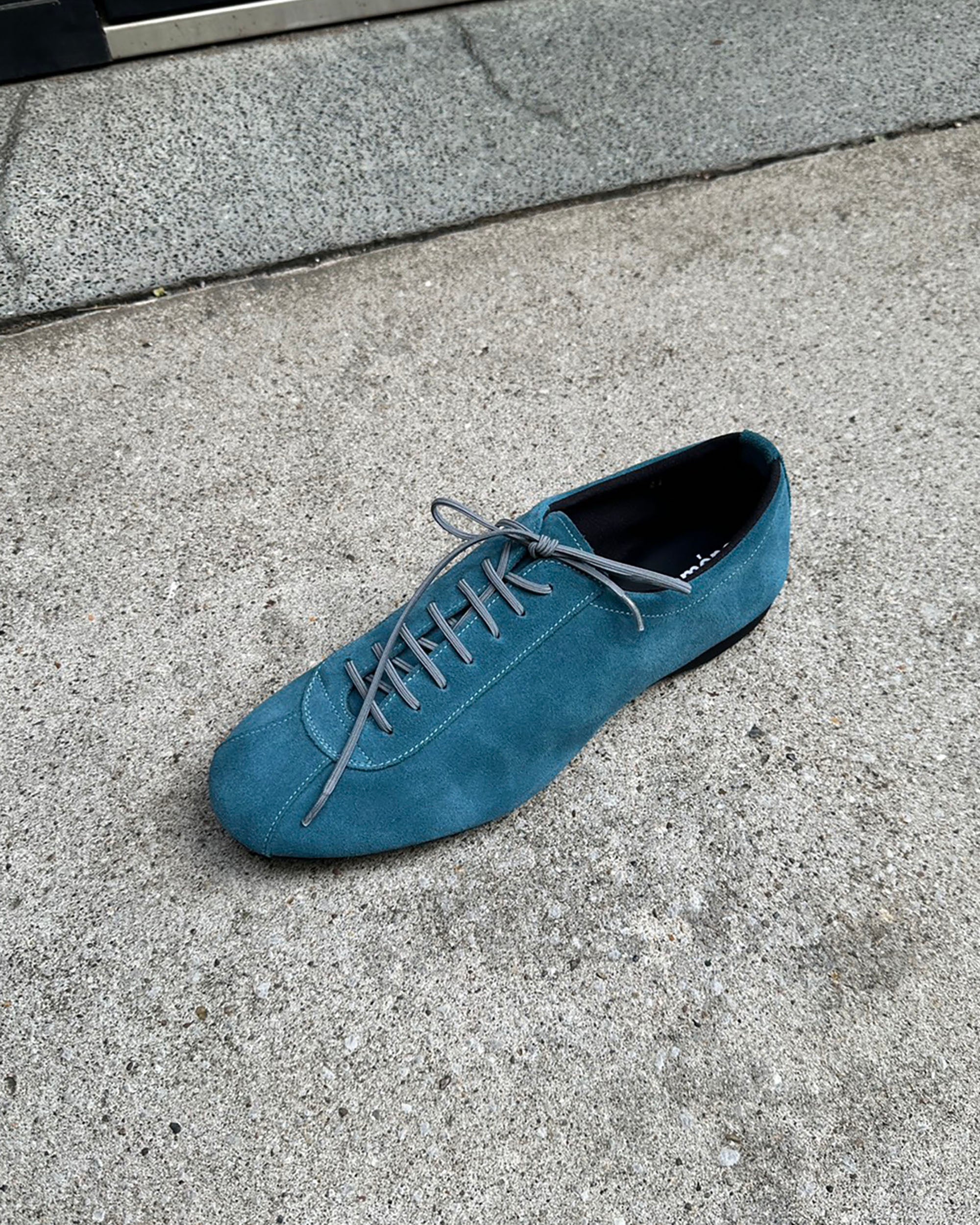JAZZ flat shoes / BROWN