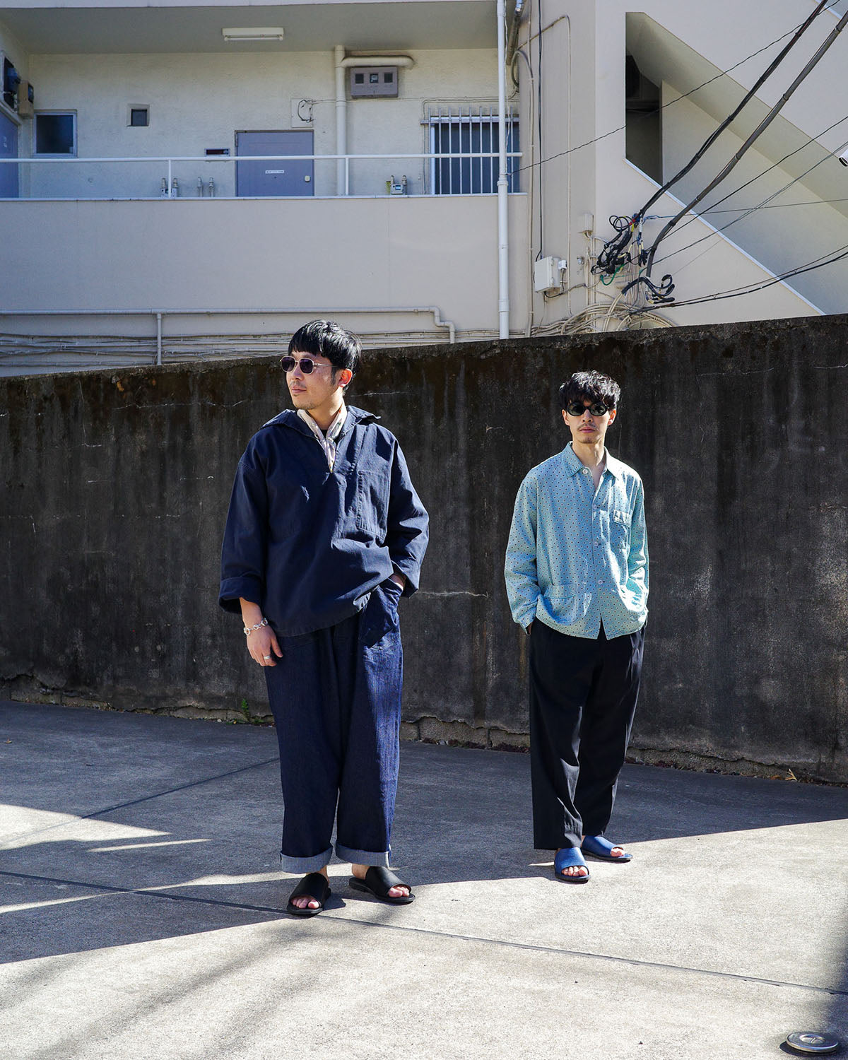 卢卡刮擦酒红色 - 接受预订 -