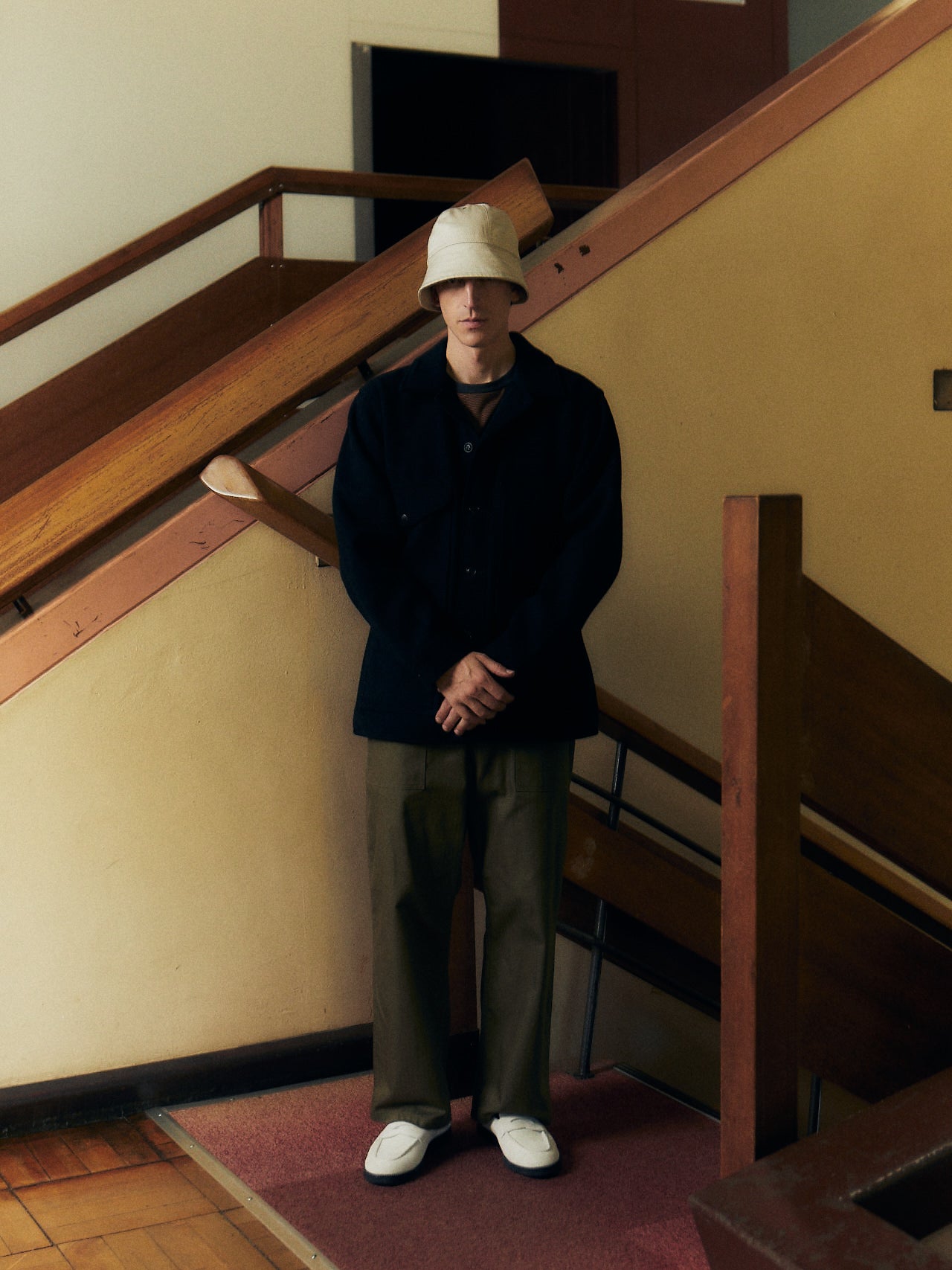 PETERS SMOKE WHT / B