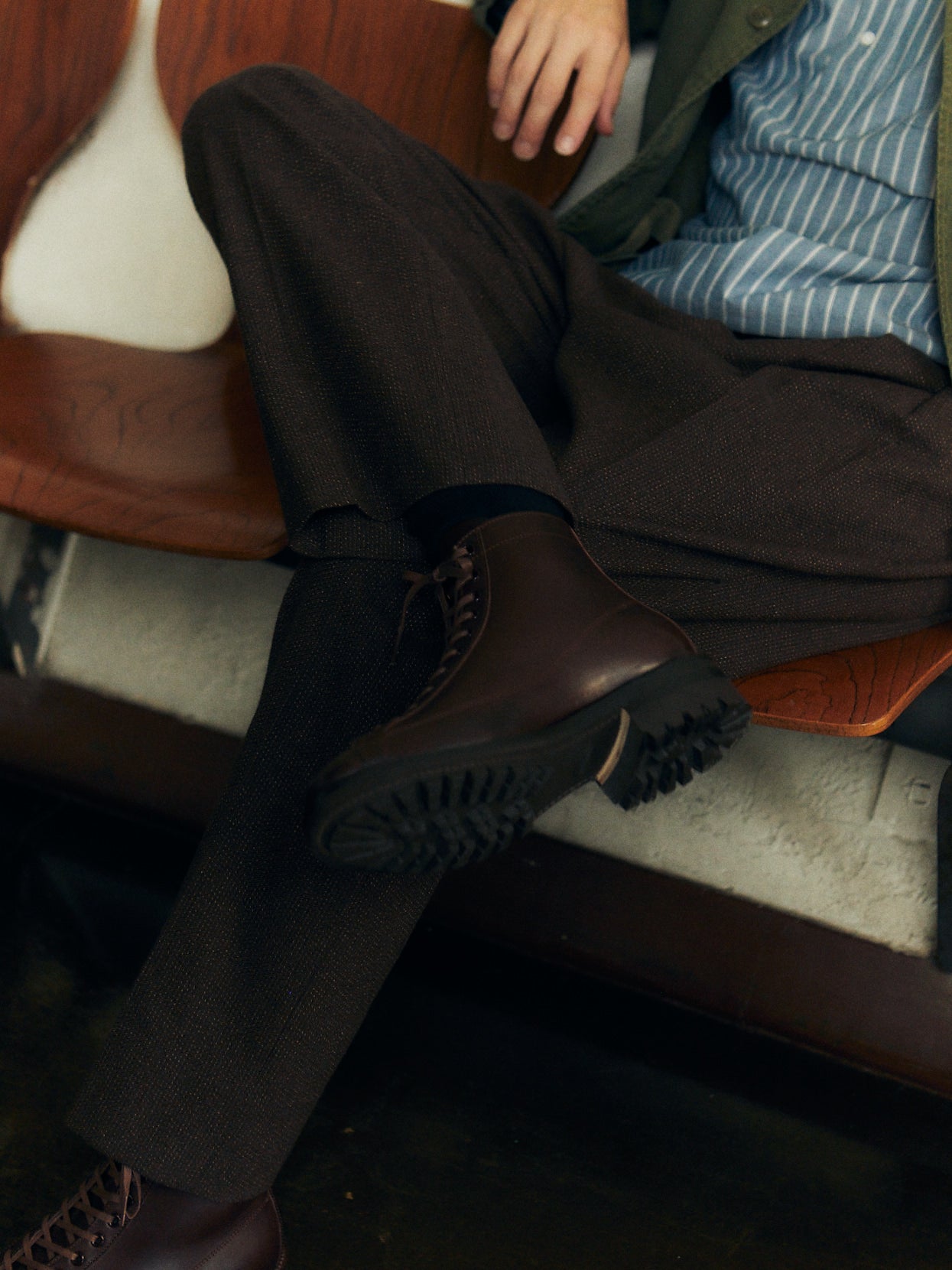 HENRY LOANO BURGER/COW