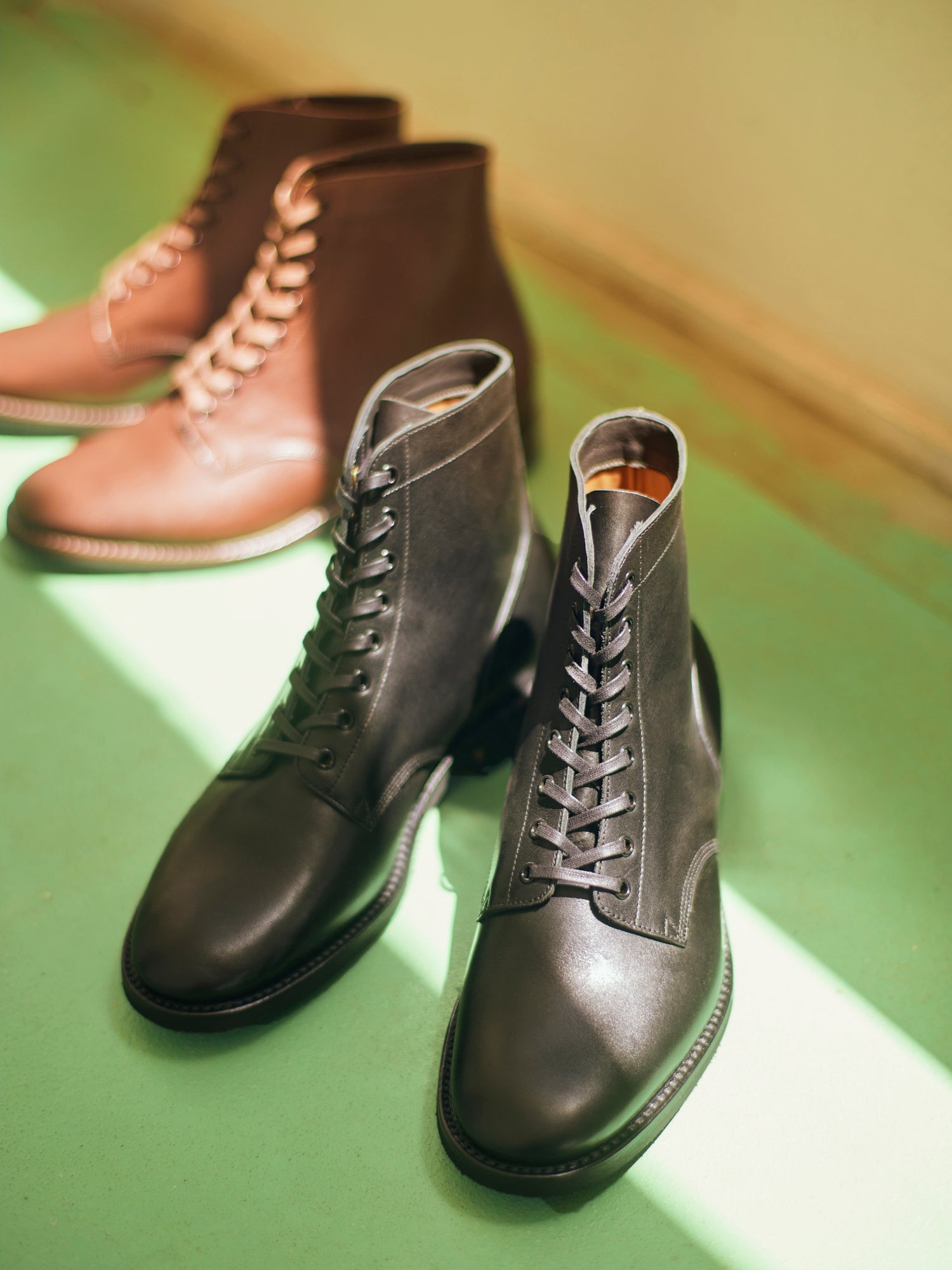 ESCAPE VINTAGE BRN / CALF 