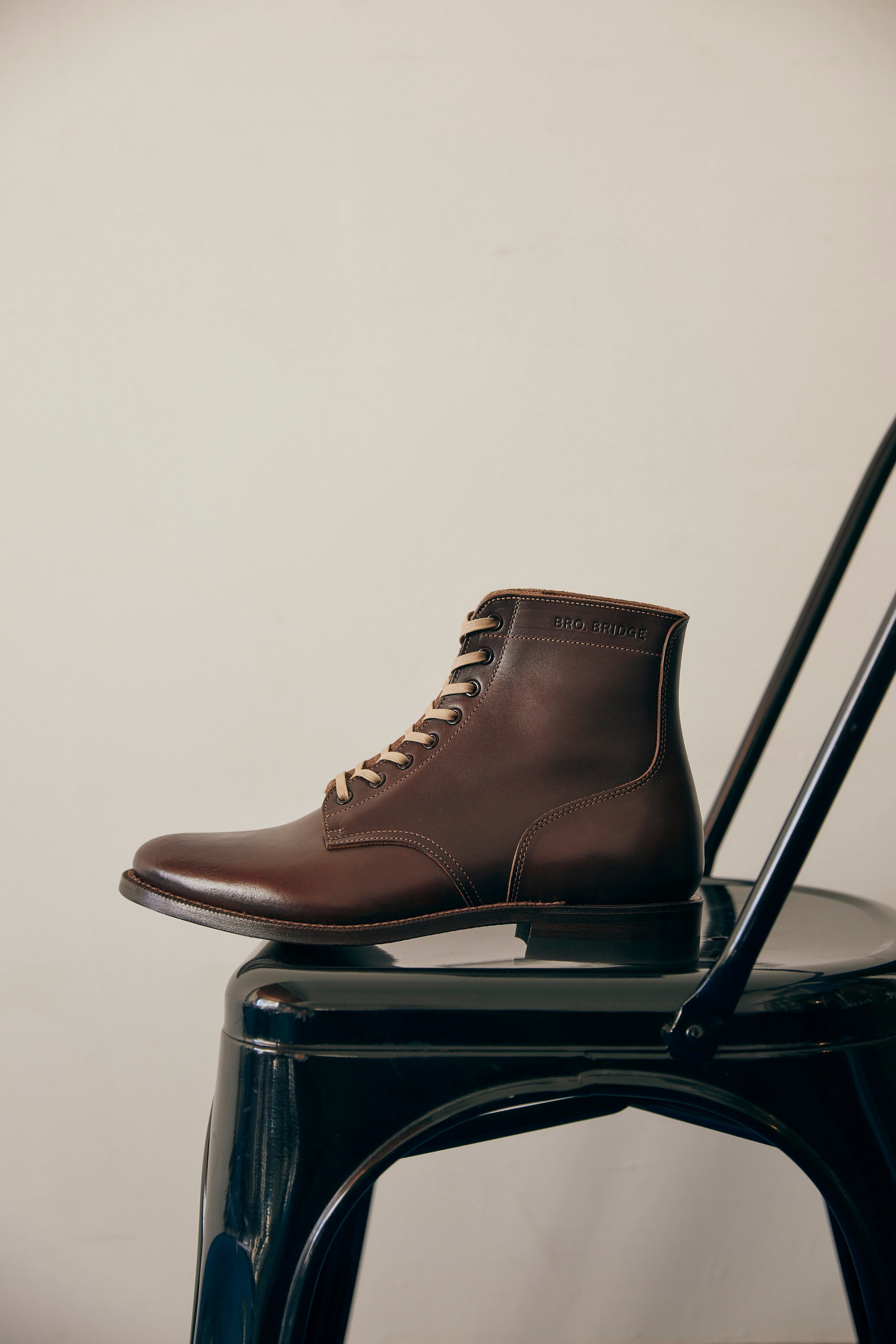 ESCAPE II (Escape Two) VACHETTA BROWN/COW