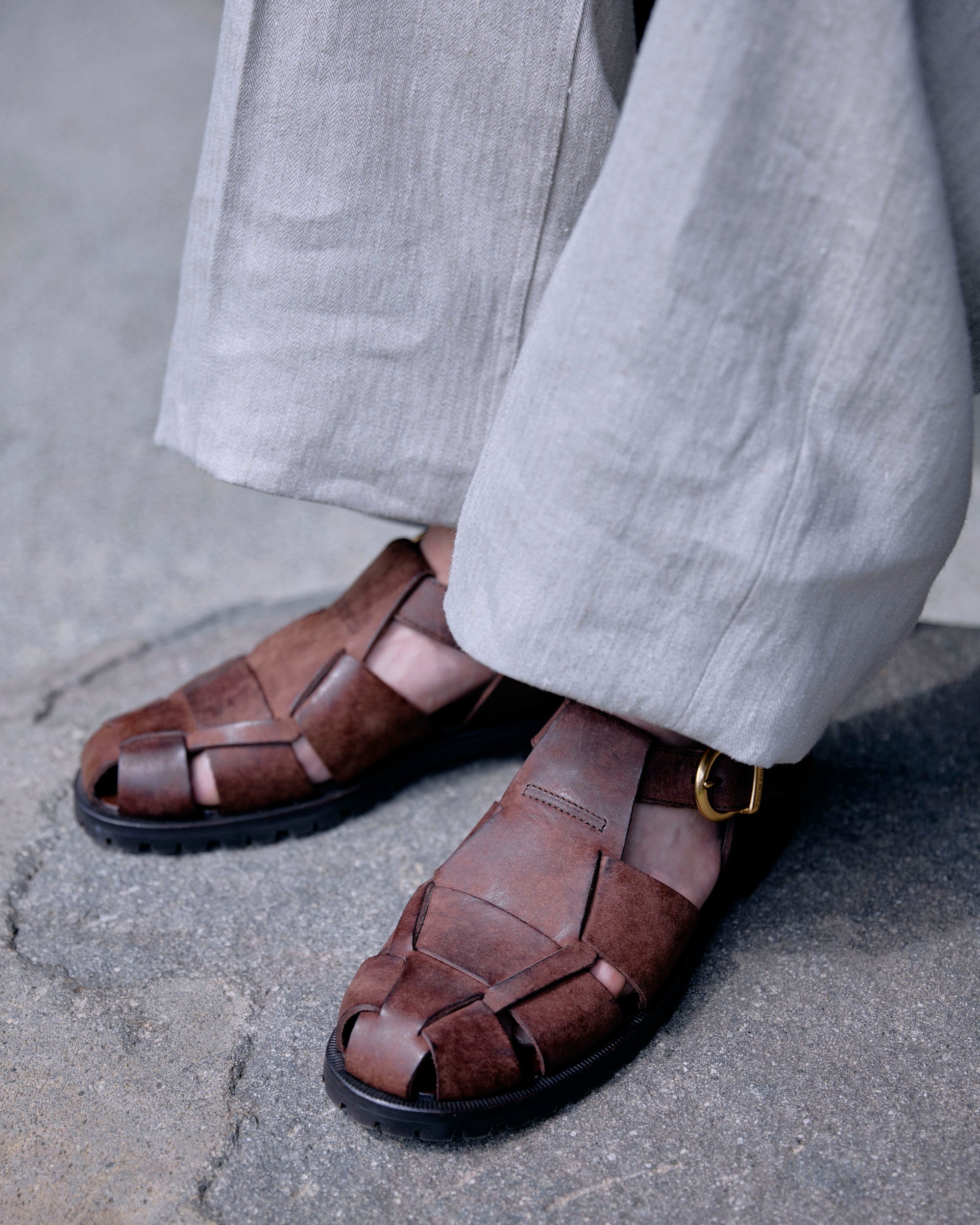 HEMINGWAY SCRATCH MAROON/COW