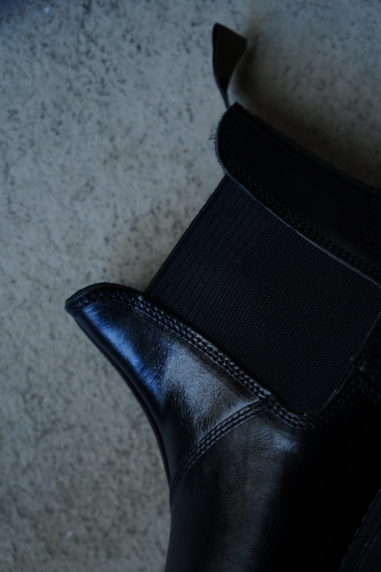 威尔逊深黑/马屁股