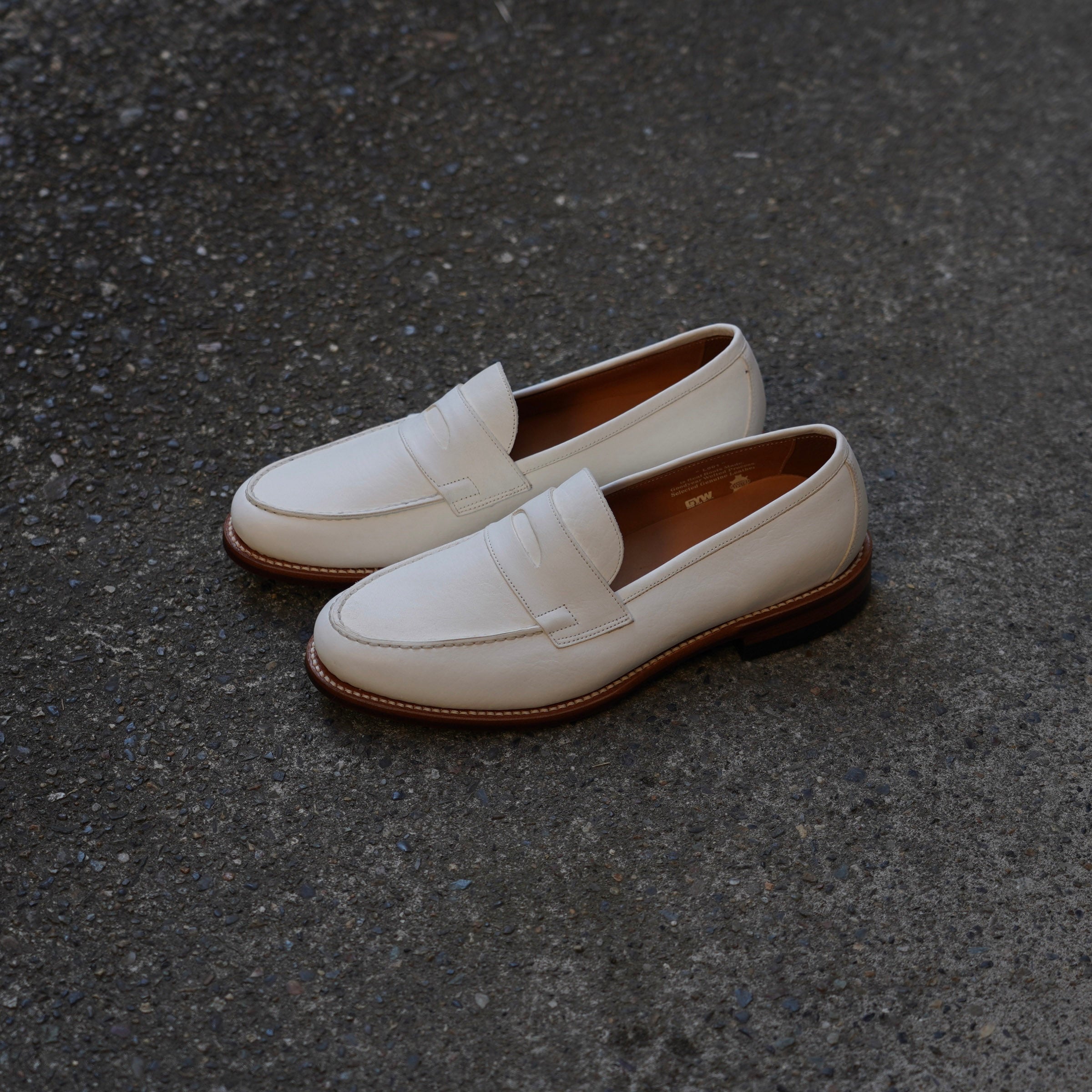 KELLY (Kelly) WHT / G 